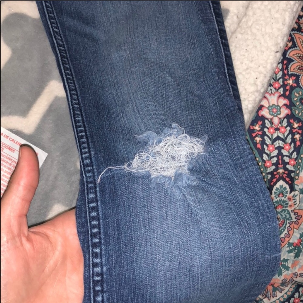 🌸 BUNDLE DEAL 🌸 TWO PAIRS OF HOLLISTER JEANS - Picture 8 of 8